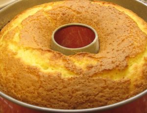 bolo de laranja fofinho